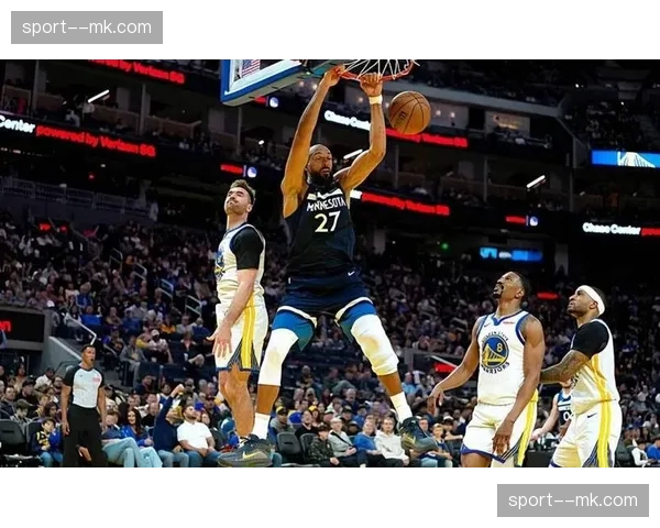 戈贝尔护框价值依旧 森林狼防守体系围绕法国中锋构建